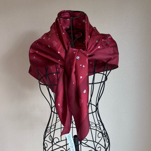 COACH 100% Silk Hearts Print Square Scarf Handkerchief Bandana Pink Red - Picture 2 of 5